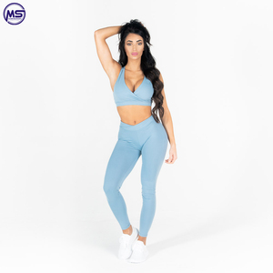 Customized Logo Hot Sale Design Polyester <b>Women</b> <b>Clothing</b> Fitness Wear <b>Women</b> Yoga Set in Solid Color - Product Image 4
