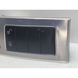 Pulsantiera Chiusura Porta Mercedes Classe C Berlina W203 A2038707110 (00>04) - Product Image 6
