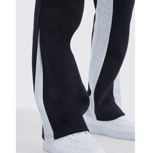 2025 Custom Sweat <b>Trouser</b> Oversized Sweatpants Baggy Wide Leg Sweat Jogger Trackpants Flared Pants for <b>Men</b> From Pakistan - Product Image 3