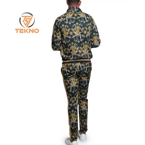 Chándal de sublimación para hombre diseñado con colores brillantes de poliéster premium y ajuste relajado perfecto para deportes o entrenamiento de gimnasio - Product Image 2