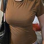 T-shirt femme classique en coton doux respirant à manches courtes col rond style décontracté option confortable pour la vente en gros - Product Image 4