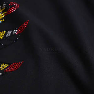 Summer Casual Wear T-shirts strass de qualité supérieure Matériau léger et durable T-shirt strass léger - Product Image 4