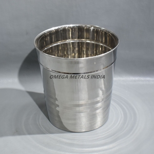 Seau à glace en acier inoxydable antirouille de qualité supérieure Refroidisseur à vin et refroidisseur élégant et polyvalent pour les bars et les célébrations spéciales - Product Image 1