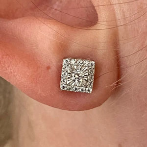 Luxury Round Cut VVS Moissanite Diamond Stud <b>Earrings</b> With Gold Plated 925 Silver <b>Fine</b> Minimalist Fashion Jewelry At Low Price - Product Image 1