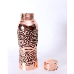 Botella de Agua de Cobre Hecha a Mano con Diseño Único y Elegante, Botella de Agua de Cobre de Alta Calidad para Uso en el Hogar y Viajes - Product Image 1