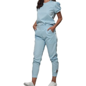 Tenues Médicales Personnalisées en Spandex Écologique Unisexe – Blouse d'Infirmière, Tenue de Salon et Spa Élégante et Douce à Manches Courtes ou Longues avec Logo Personnalisé pour Usage Hospitalier - Product Image 3
