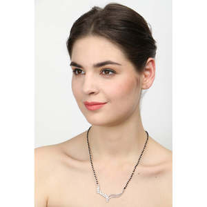 Compre un Mangalsutra de Plata Pura con Baño de Oro, Cadena de Perlas y Diamantes, Estilo Étnico Religioso, Regalo Perfecto para su Esposa - Product Image 5