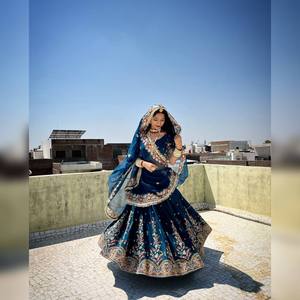 Antiguo nuevas mujeres completamente cosido hasta el suelo Lehenga Choli Dupatta Foux Gorgette tela de alta calidad ropa de fiesta especial - Product Image 3