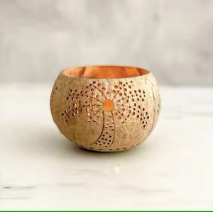 Nuevo diseño, superventas, portavelas de cáscara de coco con laca en el interior, accesorios de decoración del hogar hechos a mano de Vietnam - Product Image 2