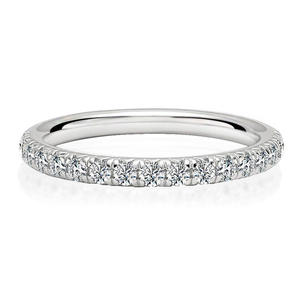 Bague de mariage classique en argent sterling 925 avec moissanite pour femme, taille brillant rond et sertissage à griffes - Bijoux de luxe - Product Image 5