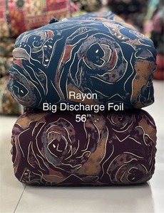 Tela de rayón de viscosa pura para vestidos de 56 pulgadas de ancho, suave y ligero, ideal para prendas elegantes, transpirable - Product Image 3