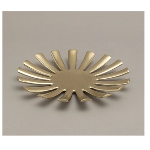 ถาดเสิร์ฟอาหารดีไซน์สีเงินคุณภาพสูงสำหรับเดือนรอมฎอนและงานแต่งงานอุปกรณ์รับประทานอาหารสุดหรูสำหรับโอกาสพิเศษ - Product Image 6