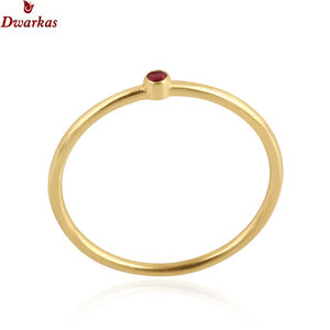 Anillo minimalista de plata de ley 925 chapado en oro con piedra preciosa de rubí natural, precio de fábrica de alta calidad para bodas - Product Image 1