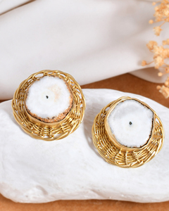 Boucles d'oreilles de créateur en plaqué or 18K Quartz solaire Druzy Gemstone Prong Set Forme inégale pour les fêtes Anniversaires - Product Image 1