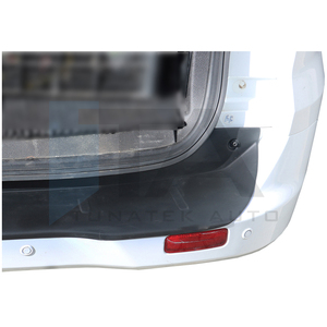 Protector de umbral de parachoques trasero de plástico ABS con acabado brillante o mate para Tourneo Courier 2014 en adelante - Product Image 2