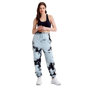 Pantalones Deportivos de Cintura Alta para Mujer |   Pantalones de Forro Polar Suaves y Cálidos con Estampado Tie Dye y Bolsillos, Perfectos para Descansar, Viajar o Hacer Ejercicio - Product Image 4