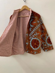 Veste hippie veste brodée à la main Suzani en velours floral | Veste sur mesure en velours à col montant pour femme - Product Image 2