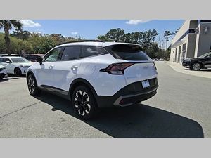 Sportage X-Line AWD 2024 Blanco Impecable Usado con Techo Solar, Arranque Remoto, Asientos de Cuero, Interior Oscuro, Tecnología Automática - Product Image 3