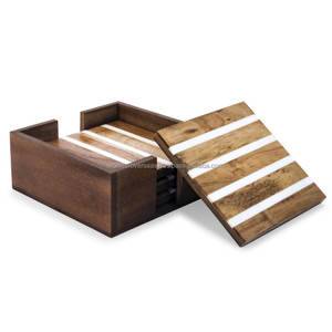 Juego de Posavasos Cuadrados Clásicos con Resina Epoxi de Color Personalizado, Madera de Nogal, Tapetes y Almohadillas Personalizadas, Decoración Ecológica para el Hogar - Product Image 2