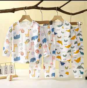 T-shirts de sport décontractés à manches courtes à imprimé thématique, vêtements de plein air d'été confortables. - Product Image 5