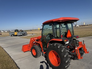 รถแทรกเตอร์ MX5400 55 แรงม้า ขับเคลื่อน 4 ล้อ ปี 2022 พร้อมปั๊มเครื่องยนต์และลูกปืนที่มีอายุการใช้งานยาวนาน - Product Image 4