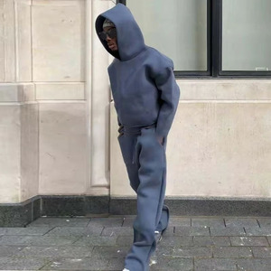 "Personalizado Unisex Pantalones apilados Sudadera con capucha Traje de chándal acampanado Conjunto Pantalones de chándal transpirables y Sudadera con capucha Fabricante al por mayor" - Product Image 4