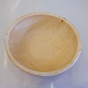 Assiette à dîner ronde en bois de bambou, feuille de palmier de haute qualité, biodégradable, jetable, provenant du Vietnam - Product Image 1