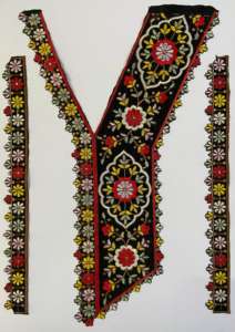 Exquisitos diseños de escote bordados, bordados artesanales personalizados para marcas de moda y fabricantes de ropa hechos en la India 100% - Product Image 4