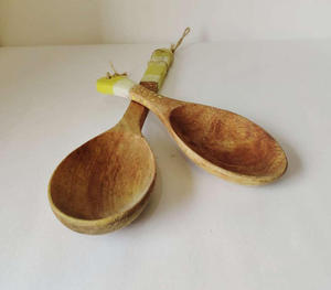 Cuchara para Café y Té de Madera Natural con Diseño Minimalista, Paquete de 2 Piezas, Vajilla Ligera, Venta al por Mayor, Ecológica - Product Image 3