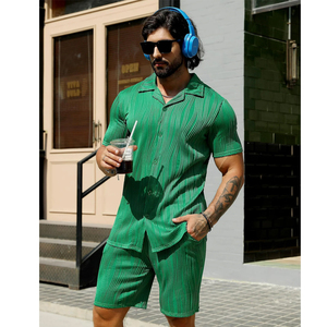 Ensemble homme été 2025 en gros, chemise à manches courtes décontractée à boutons et short en polyester/coton tricoté à séchage rapide, 2 pièces - Product Image 4