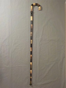 Bastón de Cuerno de Búfalo Natural, Perfecto para Uso Diario, Regalo para Hombre, Diseño Elegante y Moderno, Bastón para Apoyo al Aire Libre - Product Image 5