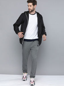 Chaqueta cortavientos de diseño personalizado de alto rendimiento de tendencia superior para hombres y mujeres, abrigo de invierno impermeable con posición de logotipo frontal - Product Image 4