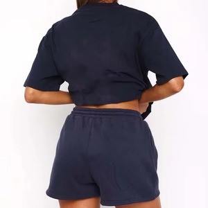 Conjunto de pantalones cortos de 2 piezas para mujer, 100% algodón, ligero, estampado de logotipo personalizado, ropa informal, tela suave por encima de la rodilla - Product Image 4