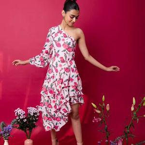 ชุดเดรสยาวผ้าฝ้ายบล็อกมืออินเดียชุดเดรสปาร์ตี้พิมพ์ลายดอกไม้ชุดใส่ในฤดูร้อนของขวัญสำหรับเธอ - Product Image 1