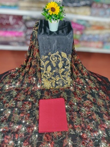 Robe de mariage pour filles, tendance 2026, authentique, dernière collection, en jacquard somalien, avec sequins, motif floral perlé, rose vif et violet, ornée de pierres - Product Image 2