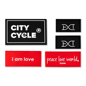 Support OEM vente en gros de patchs 2D 3D personnalisés en caoutchouc PVC étiquettes de logo en silicone souple, patchs en relief 3D pour vêtements et chapeaux - Product Image 3