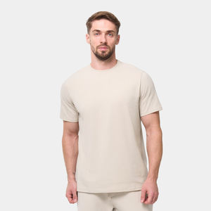 Seamless Gym Shirt <b>Reflective</b> Running <b>Top</b> High Visibility Sports Tee With Stretchable Fabric - Product Image 4