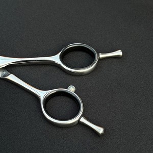 Ciseaux à cheveux japonais de 6 pouces, les mieux notés, pour la coupe et l'éclaircissement des cheveux - Product Image 4