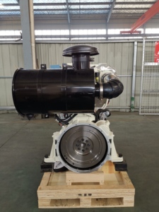 Venta de Fábrica: Motor Diésel Marino 260hp 6CTA8.3-M260 para Barcos - Product Image 3