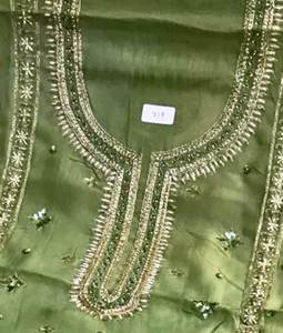 ชุดปาร์ตี้ผ้าไหมปักด้วยมือดีไซน์เนอร์ทันสมัยสำหรับผู้หญิงแฟชั่นอินเดียแบบดั้งเดิมสำหรับงานปาร์ตี้ - Product Image 3