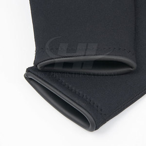 Maillot de bain pour homme avec taille élastique, en spandex/polyester durable, écologique et à séchage rapide, idéal pour l'entraînement aquatique et la plage - Product Image 6