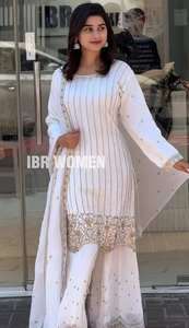 Costume Anarkali élégant à manches longues avec broderie de séquence de tissu faux georgette lourd et Dupatta assorti pour le travail de fantaisie de fête - Product Image 5