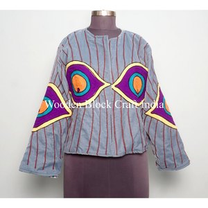Nouvelle veste courte matelassée pour femmes en velours fait main tendance, broderie Suzani, taille unique, coton tissé écologique, cadeau pour femmes - Product Image 1