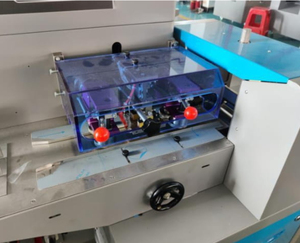 Emballage en plastique |   Machine d'emballage automatique Flow Wrap pour aliments, chewing-gums, lait, gelée, aliments en conserve - Scellage thermique OPP personnalisé - Product Image 3