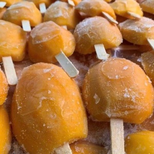 High Quality <b>Sweet</b> Vietnam Frozen Mango Dice Slices 100% Mango Water Preservation Process LQF Freezing Bulk Packed Direct - Product Image 1