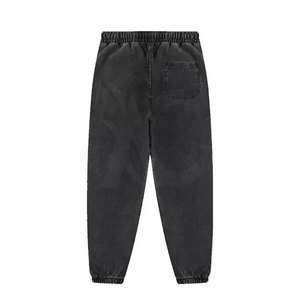Nueva colección de ropa casual: Conjunto de dos piezas con sudadera oversize y pantalones jogger con efecto acid wash para comodidad diaria. - Product Image 4