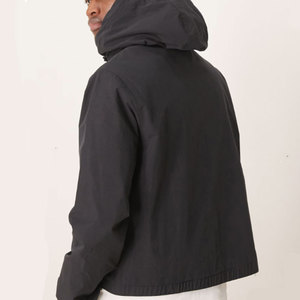 Sweat à capuche zippé personnalisé coupe-vent léger et imperméable pour hommes veste de pluie avec capuche coupe-vent d'extérieur pour la randonnée - Product Image 3