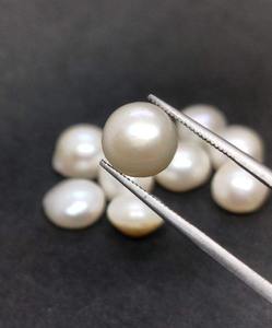 ไข่มุกแท้สีขาวคุณภาพพรีเมียม เกรด AAA สำหรับงาน DIY เครื่องประดับ งานฝีมือ และเครื่องประดับเจ้าสาว มีจำหน่ายในราคาส่งออก - Product Image 3