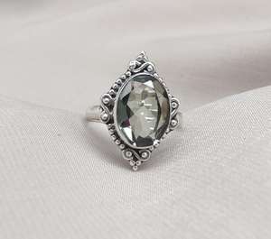 Vintage Green Amethyst 925 Sterling Silver Ring Faceted Oval <b>Boho</b> Statement Ring - Product Image 5