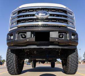 Ford F-350 Super Duty King Ranch Crew Cab 4x4 2024, Gasolina, Bajo Kilometraje - Product Image 1